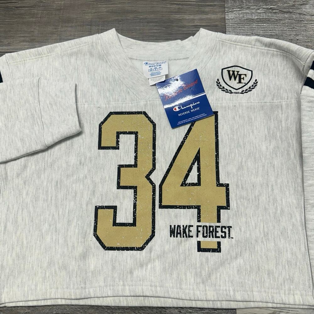 NWT Champion Reverse Weave Wake Forest WFU 34 Gray‎ Womens M Cropped Sweatshirt